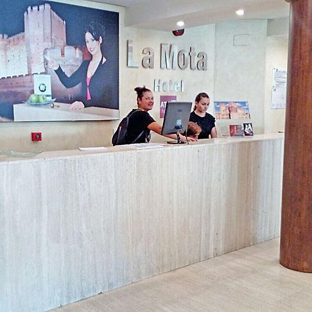 Hotel La Mota By Punta25 Hotels Group Медіна-дель-Кампо Екстер'єр фото