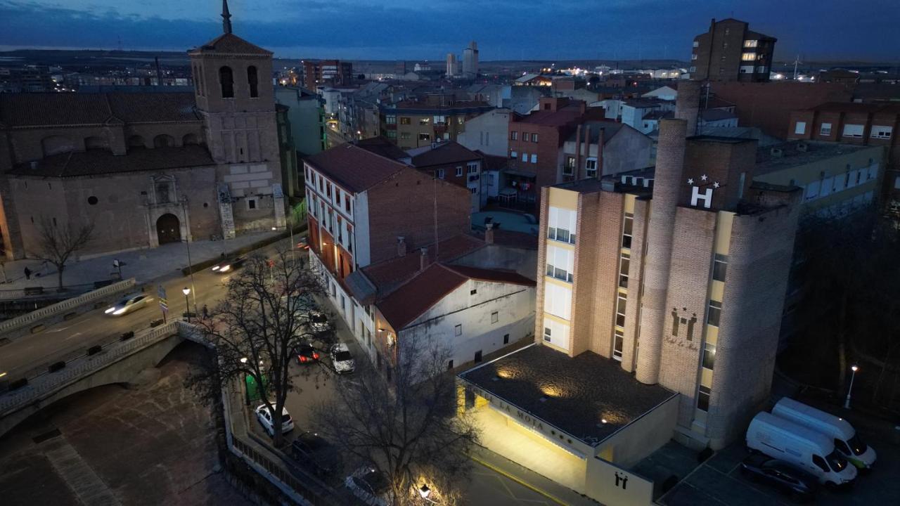 Hotel La Mota By Punta25 Hotels Group Медіна-дель-Кампо Екстер'єр фото